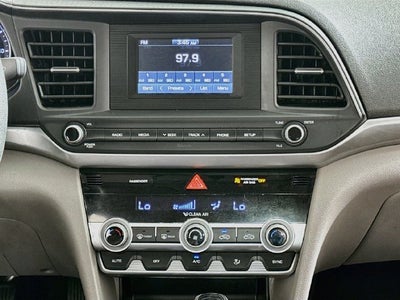 2020 Hyundai Elantra SE