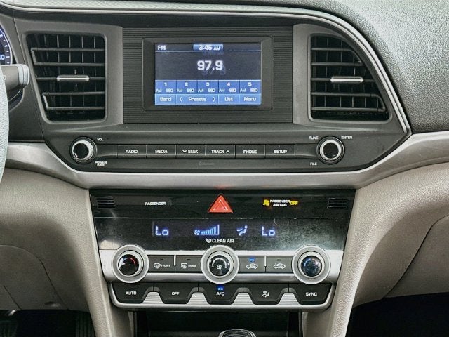 2020 Hyundai Elantra SE