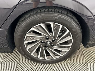 2025 Hyundai Sonata Hybrid SEL