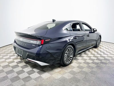 2025 Hyundai Sonata Hybrid SEL
