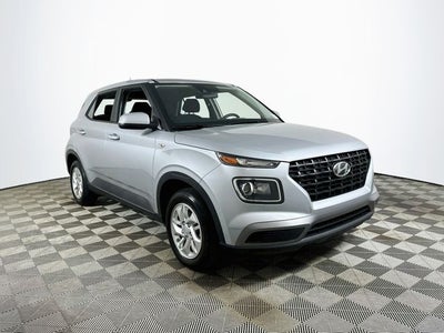 2023 Hyundai Venue SE