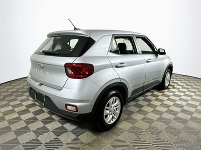2023 Hyundai Venue SE
