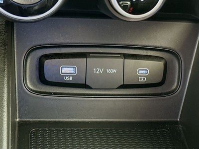 2023 Hyundai Venue SE
