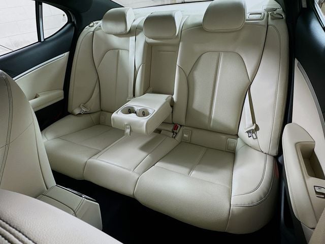 2026 Genesis G70 2.5T