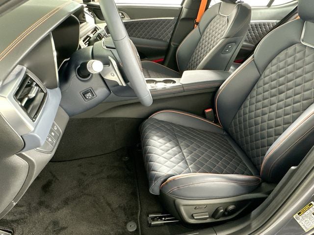 2026 Genesis G70 3.3T Prestige Graphite