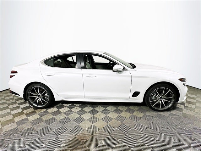 2025 Genesis G70 2.5T