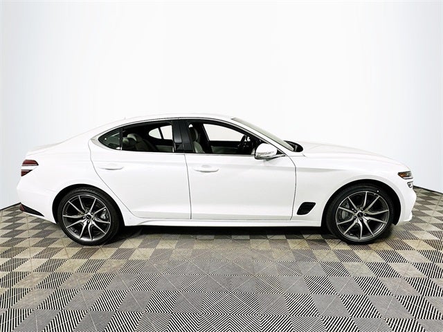 2025 Genesis G70 2.5T