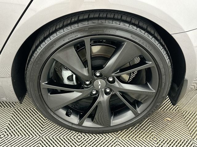 2023 Genesis G70 2.0T Sport Prestige