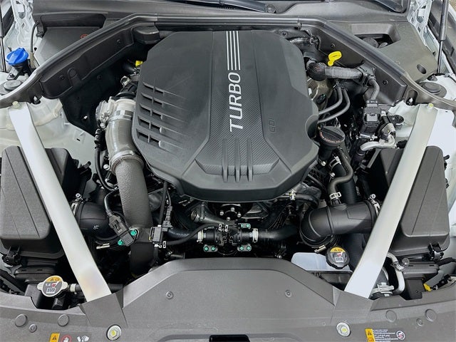 2025 Genesis G70 3.3T Sport Advanced