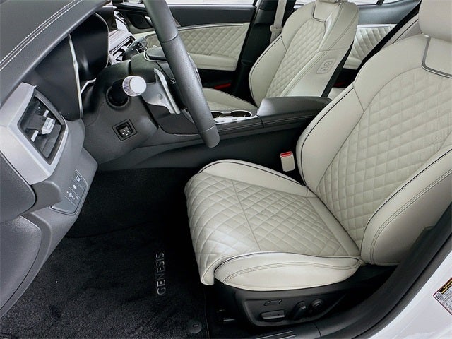 2025 Genesis G70 3.3T Sport Advanced