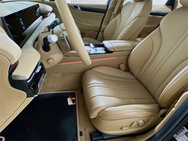 2025 Genesis G80 2.5T