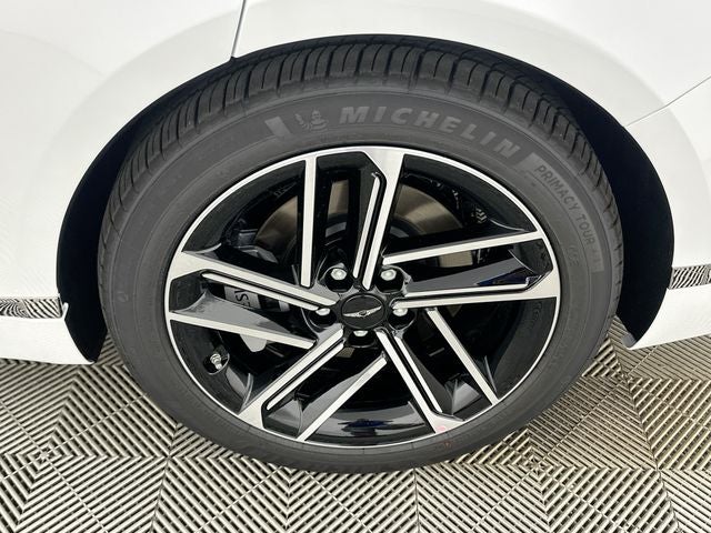 2027 Genesis G80 2.5T Advanced