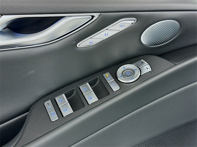 2025 Genesis G80 2.5T