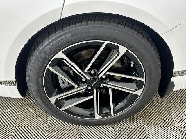2026 Genesis G80 2.5T