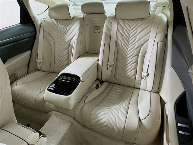 2025 Genesis G80 2.5T