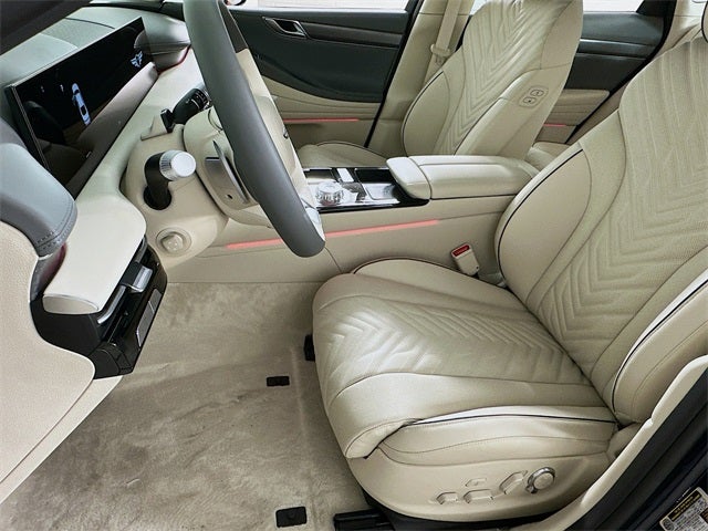 2025 Genesis G80 2.5T
