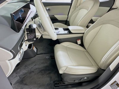 2026 Genesis GV60 Base