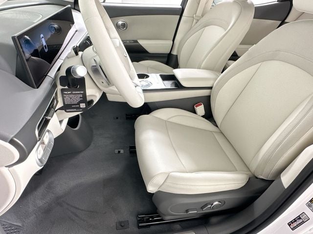 2026 Genesis GV60 Base
