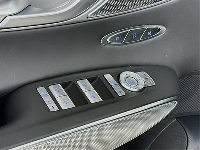 2025 Genesis GV70 2.5T