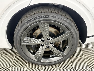 2025 Genesis GV70 2.5T