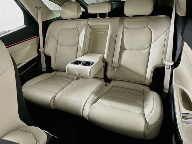 2027 Genesis GV70 2.5T