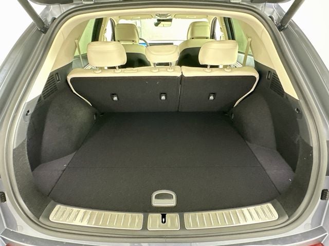2027 Genesis GV70 2.5T