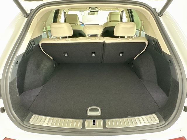 2027 Genesis GV70 2.5T
