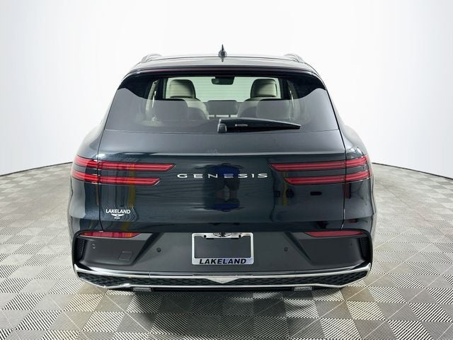 2027 Genesis GV70 2.5T