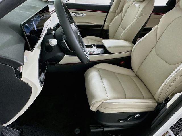 2027 Genesis GV70 2.5T