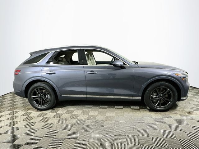 2027 Genesis GV70 2.5T Select