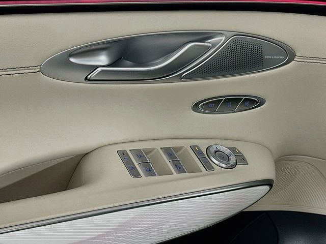 2027 Genesis GV70 2.5T Advanced