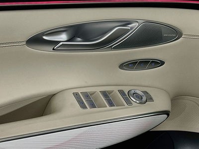 2027 Genesis GV70 2.5T Advanced