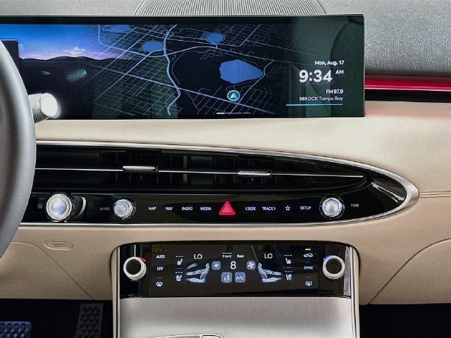 2027 Genesis GV70 2.5T Advanced