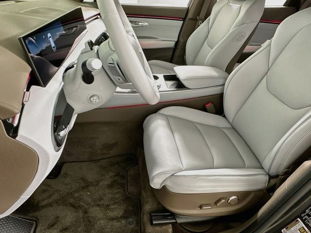2027 Genesis GV70 2.5T Advanced