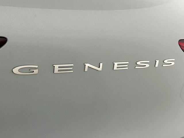 2027 Genesis GV70 Base