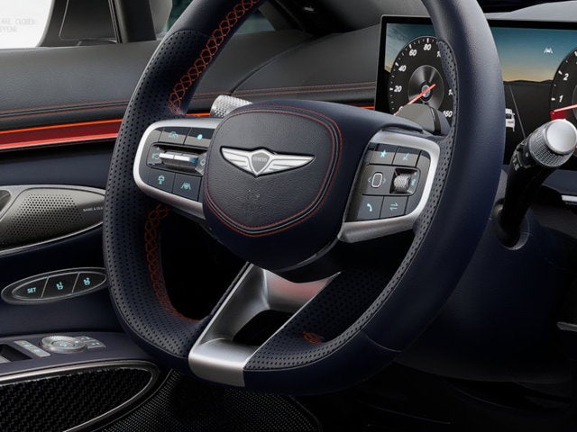 2027 Genesis GV70 Base