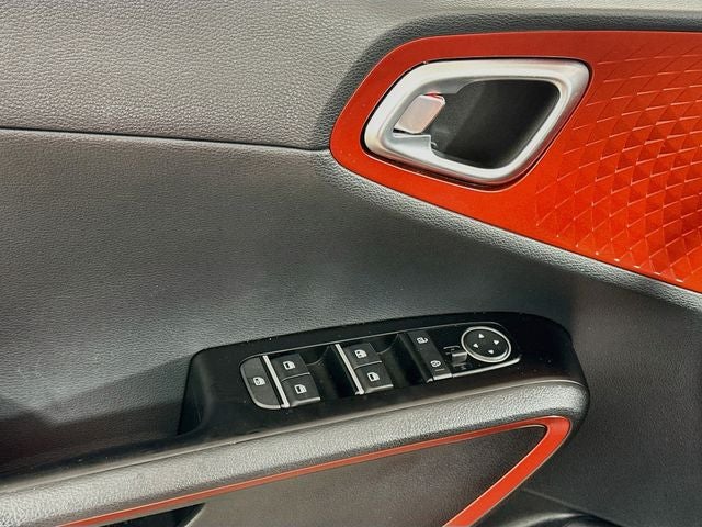 2025 Kia Soul GT-Line